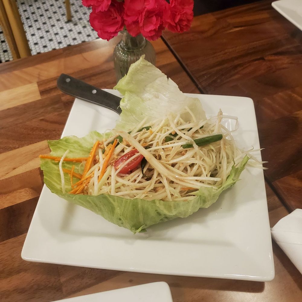 Pru Thai Lambertville - Papaya salad - Thai Near Me - Lambertville, New Jersey
