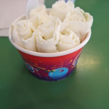 ICICLES - "Bravocado".  Very little avocado within. - Ice Cream & Frozen Yogurt Near Me - Albuquerque, New Mexico