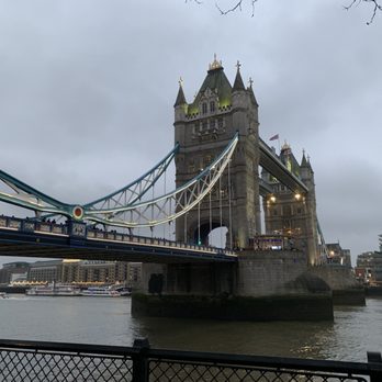 Tower Bridge - London Bridge - Landmarks & Historical Buildings Near Me - London, XGL Tower Bridge - London Bridge - Landmarks & Historical Buildings Near Me - London, XGL