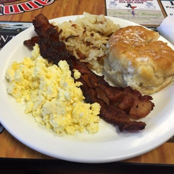 Granny Clark's Restaurant - Very good country style buffet style breakfast. The biscuits are really good. - American Near Me - Dublin, Texas