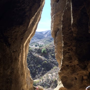 Cave of Munits - Hiking Near Me - West Hills, California Cave of Munits - Hiking Near Me - West Hills, California