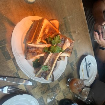 El Che Steakhouse & Bar - Argentine Near Me - Chicago, Illinois