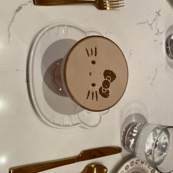Hello Kitty Cafe - Incredible chocolate mouse - Cafes Near Me - Irvine, California