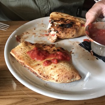 Lucette Brewing - Pizza Near Me - Menomonie, Wisconsin