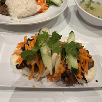 Sip Pho - Pork belly bun - Vietnamese Near Me - Austin, Texas Sip Pho - Pork belly bun - Vietnamese Near Me - Austin, Texas
