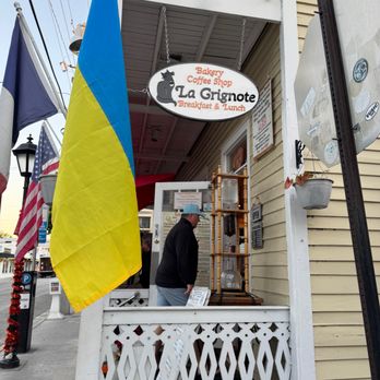 La Grignote - entrance - Bakeries Near Me - Key West, Florida
