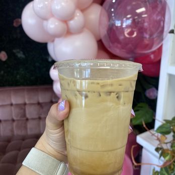Sugarbloom Cakery And Coffee - Cafe de ola  IG: @mags.foodie - Coffee & Tea Near Me - Redlands, California