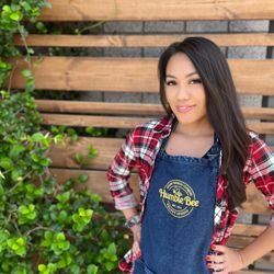 Humble Bee Sugaring Studio - Centennial - Worker Bee Rochelle K.