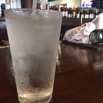 Pom & Olive - They gave me water while I waited for my food :) so nice and hospitable - Mediterranean Near Me - Costa Mesa, California