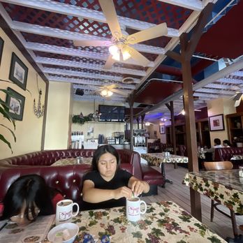 Omelette Inn - Inside - Breakfast & Brunch Near Me - Long Beach, California