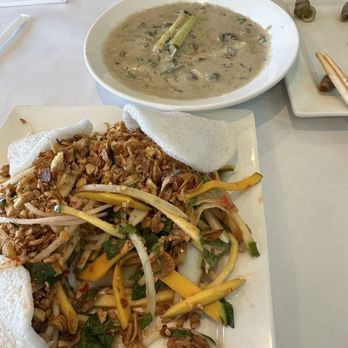 Bien Hen Restaurant - Mango salad with squid, coconut swirly escargot with basil. Coconut snails are a must get! - Seafood Near Me - Westminster, California Bien Hen Restaurant - Mango salad with squid, coconut swirly escargot with basil. Coconut snails are a must get! - Seafood Near Me - Westminster, California