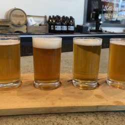 Fork + Ale House - Flights for $7
