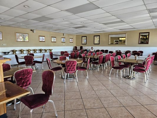 Raja Sweets & Indian Cuisine by null