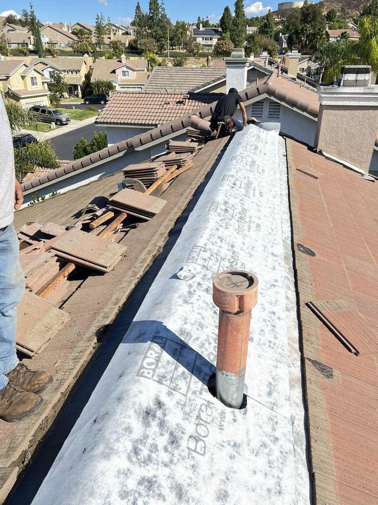 Slide of Roofing and More