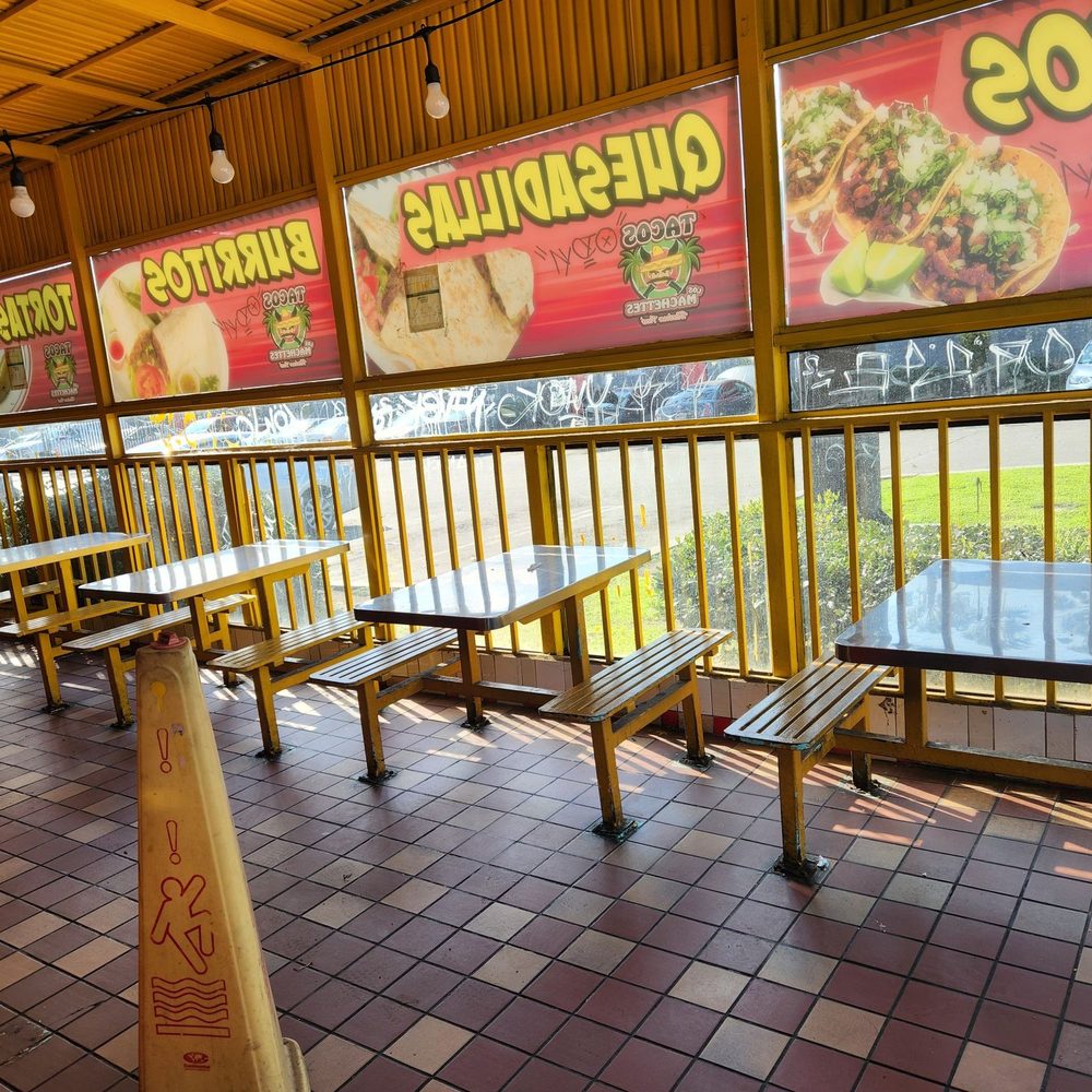 Tacos Los Machetes - Very Clean Dining Area - Tacos Near Me - Los Angeles, California Tacos Los Machetes - Very Clean Dining Area - Tacos Near Me - Los Angeles, California