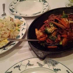 Mandarin Restaurant - Young chow fried rice & sizzling beef with shrimp