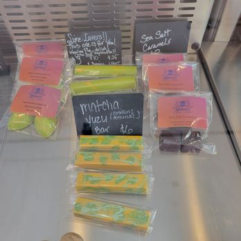 Hanna's Chocolates - Chocolatiers & Shops Near Me - Pleasanton, California