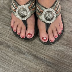 Queen's Nails & Spa
