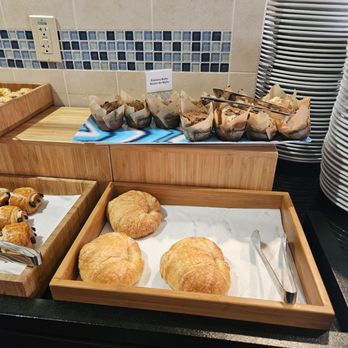 Bistro 301 - Croissant - New American Near Me - Bentonville, Arkansas Bistro 301 - Croissant - New American Near Me - Bentonville, Arkansas
