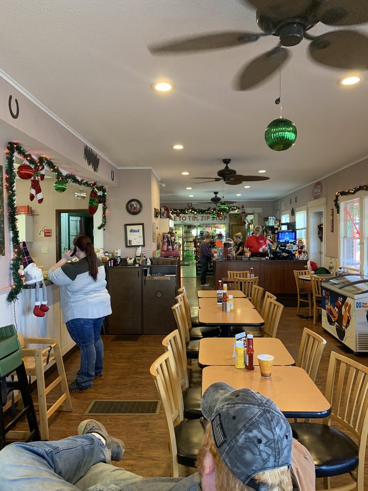 T AND L’S ZIP STOP Updated July 2024 201 US Hwy 63 S, Freeburg