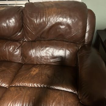 Mobile Leather Pro - Before - Furniture Reupholstery Near Me