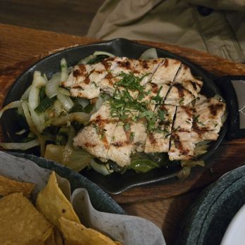 Javelina - Chicken fajita - Tex-Mex Near Me - New York, New York