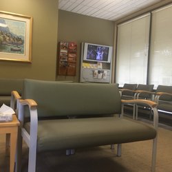 Washington Township Medical Foundation, Warm Springs Clinic - Waiting room
