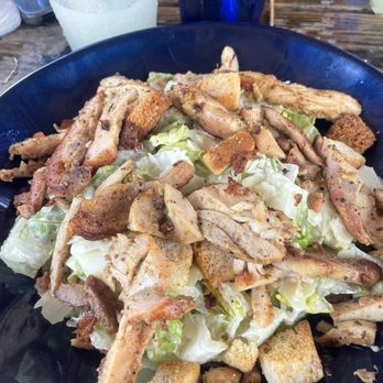 Lucky Fish Beach Bar & Grill - Cesar salad with grilled chicken - Seafood Near Me - Pompano Beach, Florida