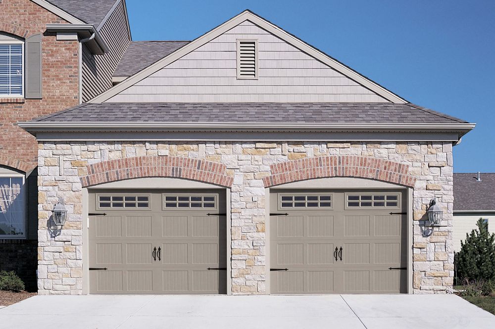 DELUXE GARAGE DOORS Request a Quote 20457 Lagente Cir, Venice