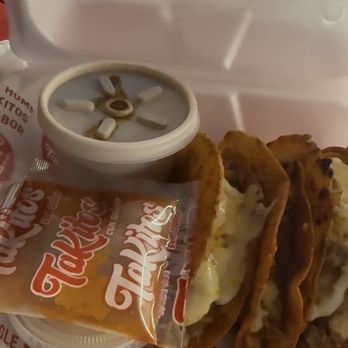 Takitos Con Sabor - Quesabirria tacos with consommé - Food Trucks Near Me - Eagle Pass, Texas