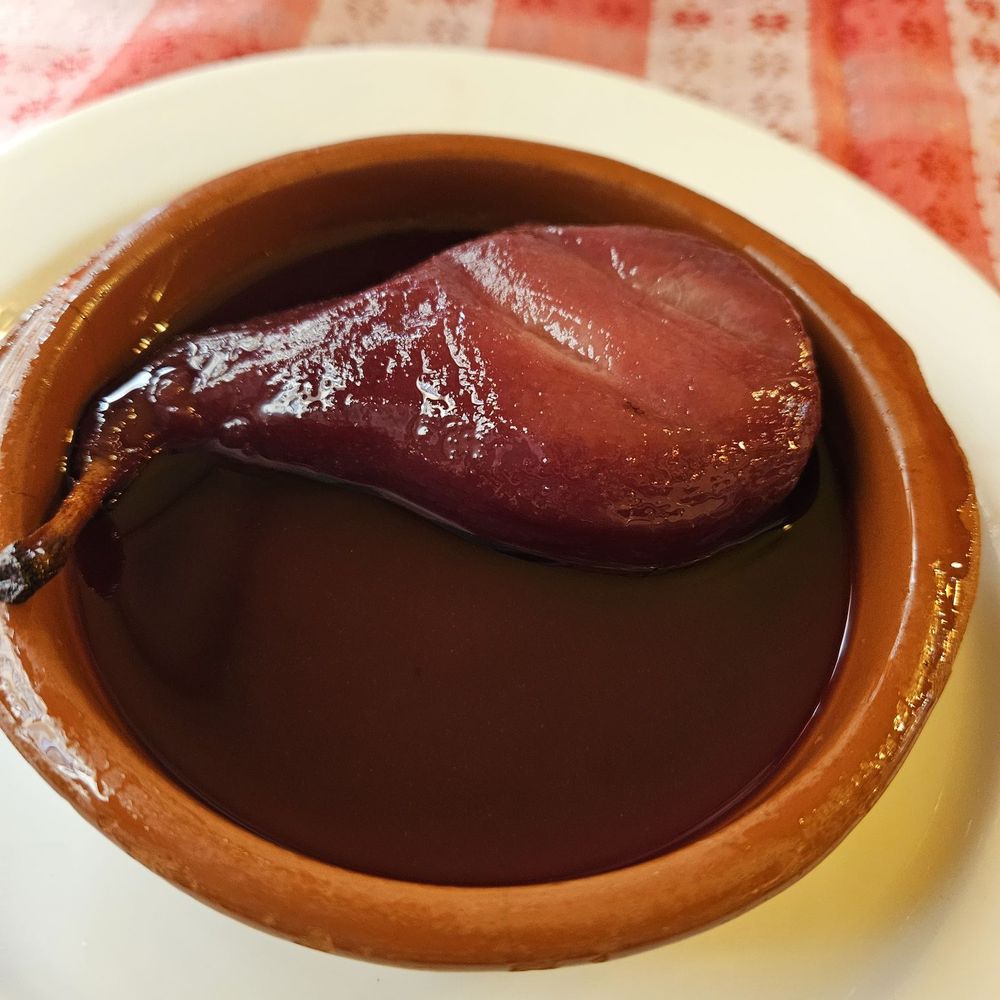 Los Chanquetes - Poached pear - Spanish Near Me - Madrid, M