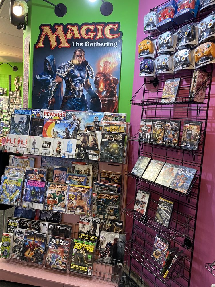 PINK GORILLA 35 Photos & 72 Reviews 4341 University Way NE, Seattle