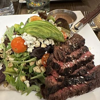 LUNA Mexican Kitchen - The Pruneyard - My skirt steak salad. So delicious. - Mexican Near Me - Campbell, California LUNA Mexican Kitchen - The Pruneyard - My skirt steak salad. So delicious. - Mexican Near Me - Campbell, California