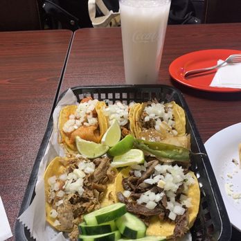 Pellizcadas Los Primos - Chicharron, al pastor, carnitas, lengua, birria tacos - Food Trucks Near Me - Columbus, Ohio