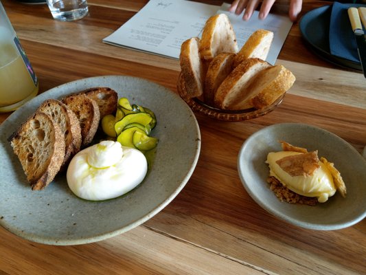 Lucinda Wine Bar by null