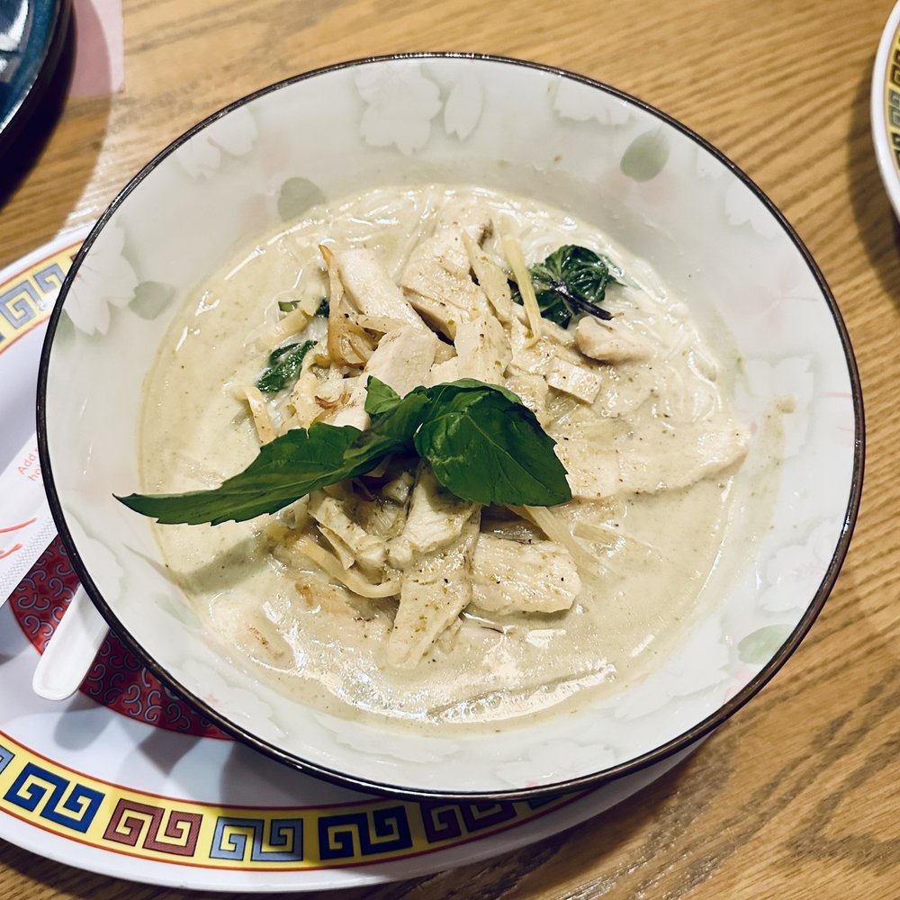 Miss Phay Cafe - Green Curry Noodles - Asian Fusion Near Me - Davenport, Iowa Miss Phay Cafe - Green Curry Noodles - Asian Fusion Near Me - Davenport, Iowa