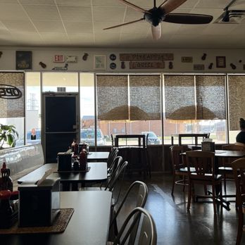 Pineapple Grill  - Hawaii Themed - Hawaiian Near Me - Hurst, Texas