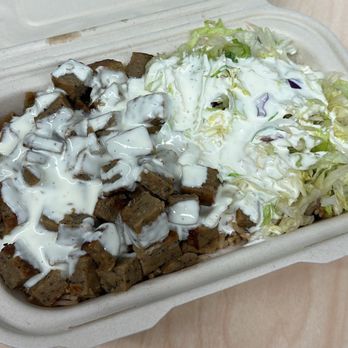 Shah's Halal Food - UC Davis Silo - Lamb over rice / IG: @ashleyyyvonne / @foodbyashley - Halal Near Me - Davis, California Shah's Halal Food - UC Davis Silo - Lamb over rice / IG: @ashleyyyvonne / @foodbyashley - Halal Near Me - Davis, California