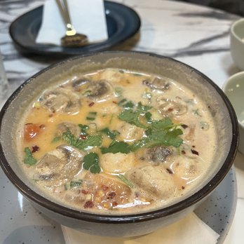Kin Long Beach - Tom Kha - Thai Near Me - Long Beach, California