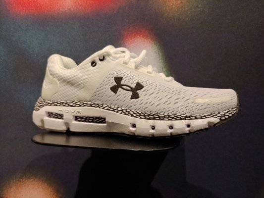 Under Armour Factory House - Twin Cities Premium Outlets by null