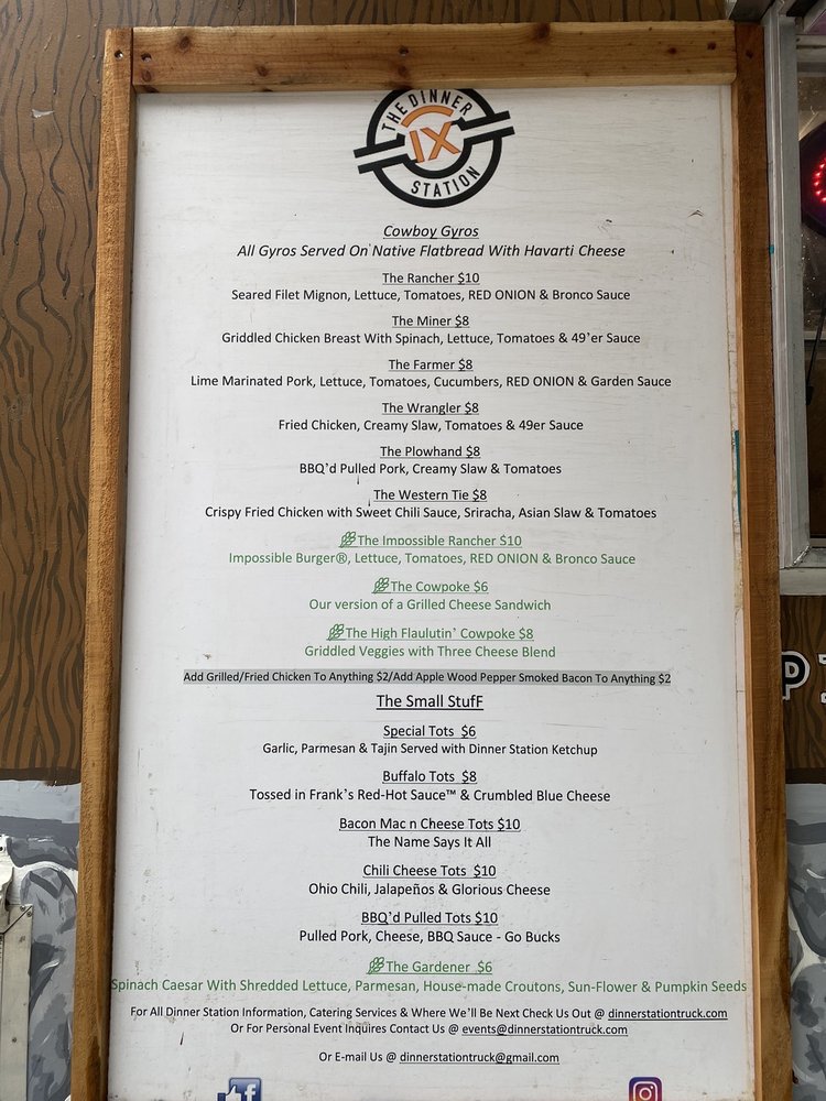 The Dinner Station Truck Logo