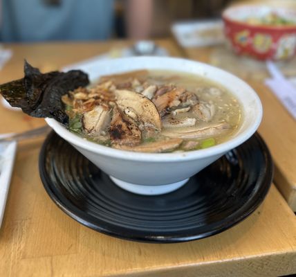 RAKIRAKI Ramen & Tsukemen by null