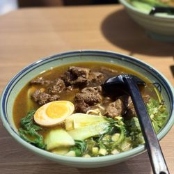 Mai Shan Yun - Beef Ramen