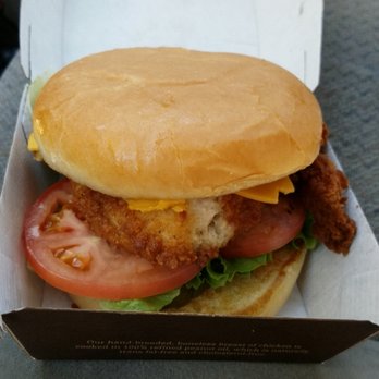 Chick-fil-A - Chick fil a chicken deluxe sandwich. So good. - Fast Food Near Me - Warwick, Rhode Island