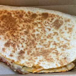 CHICKEN CHORIZO 'DILLA - Tasty, a little spicy but not bad.
