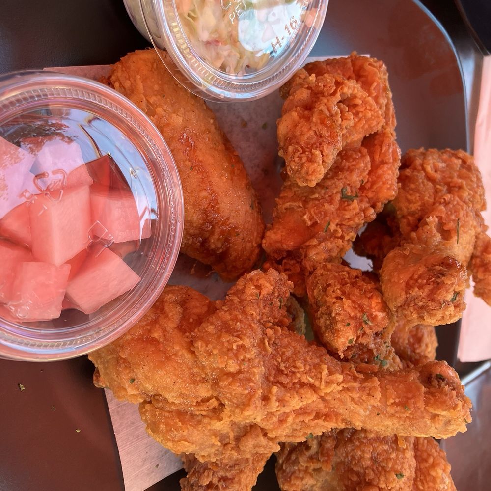 Vons Chicken - Chicken Wings Near Me - Redwood City, California Vons Chicken - Chicken Wings Near Me - Redwood City, California