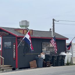 Perry's Lobster Shack - can't get any closer to the water without falling in!