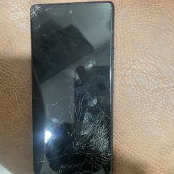 Fast Connect - Google pixel 5 just have crack glass in the front only $100
