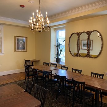 Stottsville Inn - Large dining room - New American Near Me - Coatesville, Pennsylvania Stottsville Inn - Large dining room - New American Near Me - Coatesville, Pennsylvania