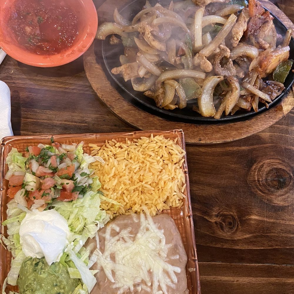 Salsas Cocina Palencia - Mexican Near Me - St. Augustine, Florida Salsas Cocina Palencia - Mexican Near Me - St. Augustine, Florida